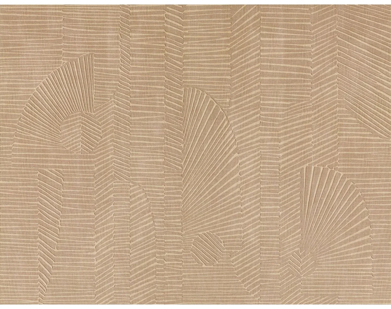 Danse des Sampans von Casamance mit geschwungenen, fein gegliederten Linien in warmem Beige.